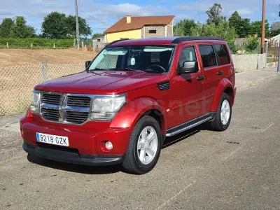 Usado Dodge Nitro SXT 177 CV (130 kW) 2010 Granate SUV