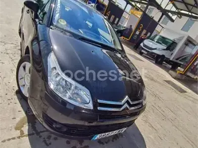 Usado Citroën C4 92 CV (67 kW) 2007 Negro Berlina
