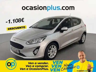 Usado Ford Fiesta Trend+ 100 CV (73 kW) 2019 Gris Utilitario