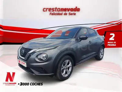 Usado Nissan Juke N-Connecta 114 CV (83 kW) 2022 Gris / plata SUV