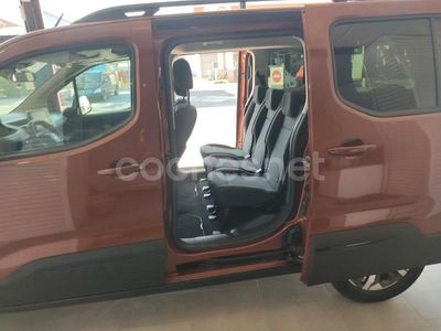 Usado Peugeot Rifter GT-line 130 CV (95 kW) 2019 Marrón Monovolumen