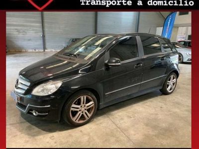 Mercedes B200