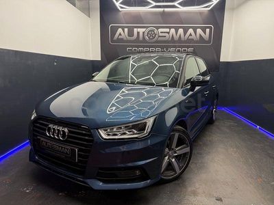 Usado Audi A1 Sportback Attraction 95 CV (69 kW) 2017 Azul Utilitario