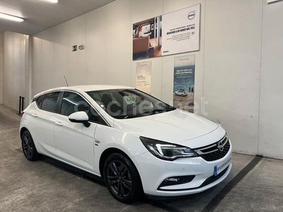 Usado Opel Astra Dynamic 125 CV (91 kW) 2019 Blanco Berlina