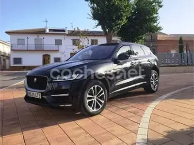 Usado Jaguar F-Pace R-Sport 163 CV (119 kW) 2016 Negro SUV