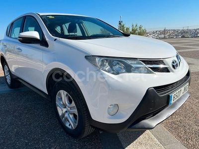 Blanco Usado 2015 Toyota RAV4 Advance SUV | 12.500 € (Precio justo)