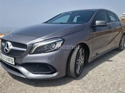 Usado Mercedes A200 AMG line 136 CV (100 kW) 2017 Gris / plata Utilitario
