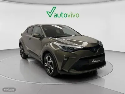 Usado Toyota C-HR Advance 184 CV (135 kW) 2022 Oro SUV