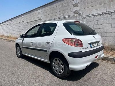 Blanco Usado 2005 Peugeot 206 Berlina | 3200 € (Precio justo)