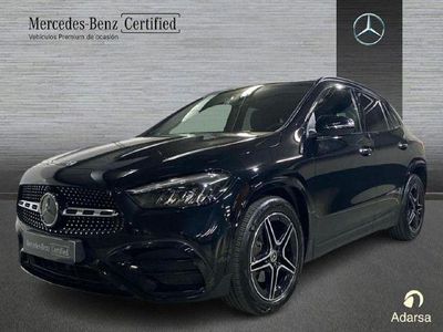 Usado Mercedes GLA200 AMG line 150 CV (110 kW) 2025 Negro cosmos SUV