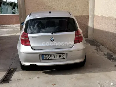 Usado BMW 118 122 CV (89 kW) 2008 Gris / plata Utilitario