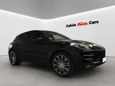 Usado Porsche Macan Turbo Performance Package 441 CV (324 kW) 2017 Negro SUV