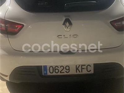 Usado Renault Clio IV LIMITED 75 CV (55 kW) 2017 Blanco Berlina