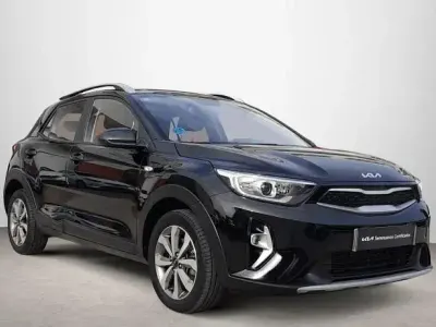 Usado Kia Stonic 100 CV (73 kW) 2022 SUV