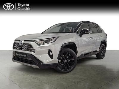 Usado Toyota RAV4 Style 222 CV (163 kW) 2021 Plata SUV
