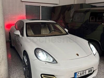 Usado Porsche Panamera Turbo S 550 CV (404 kW) 2011 Blanco Berlina