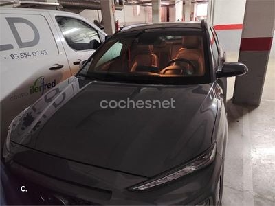 Usado Hyundai Kona 120 CV (88 kW) 2018 Gris / plata SUV