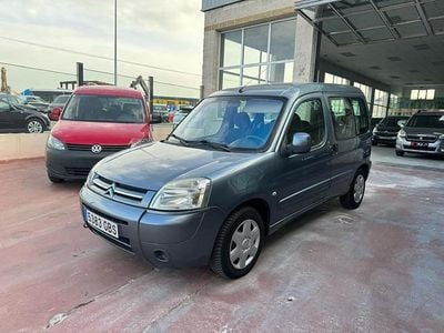 Usado Citroën Berlingo XTR 92 CV (67 kW) 2008 Gris Monovolumen