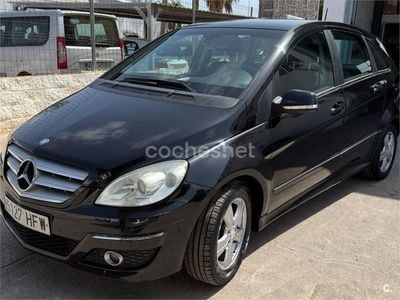 Mercedes B180