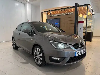 Usado Seat Ibiza SC Style 90 CV (66 kW) 2016 Gris / plata Utilitario