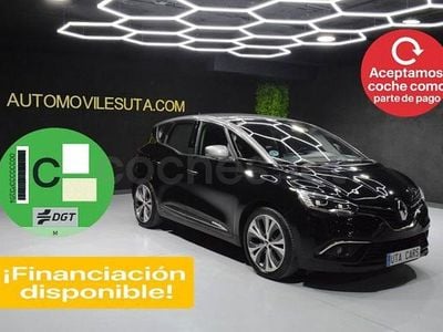 Usado Renault Scénic IV Zen 140 CV (102 kW) 2018 Negro Monovolumen