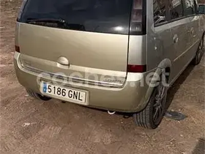 Usado Opel Meriva Cosmo 125 CV (91 kW) 2009 Beige Monovolumen