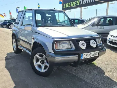 Usado Suzuki Vitara 136 CV (100 kW) 1999 Gris Familiar