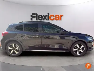 Usado Ford Focus ST-Line 155 CV (114 kW) 2024 Negro Berlina