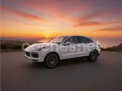 Usado Porsche Cayenne Coupe Platinum Edition 462 CV (339 kW) 2023 Blanco Coupe