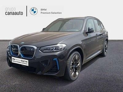 Usado BMW iX3 M Sport 210 kW (286 CV) 2024 Gris SUV