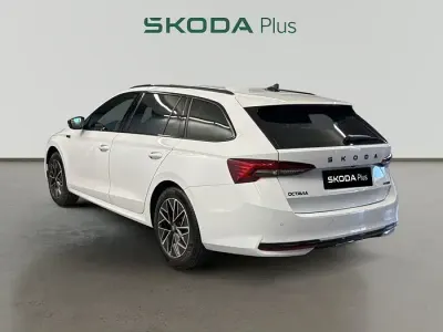 Nuevo Skoda Octavia SportLine 150 CV (110 kW) 2026 Blanco Familiar