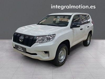Begagnad Toyota Land Cruiser 176 HK (129 kW) 2019 Vit