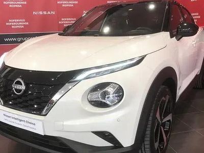 Usado Nissan Juke Tekna 143 CV (105 kW) 2023 Lunar white (metalizado) SUV