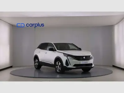 Usado Peugeot 3008 Active 136 CV (100 kW) 2024 Blanco SUV