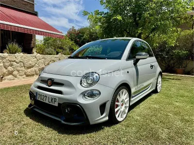 Usado Abarth 595 Esseesse 180 CV (132 kW) 2021 Gris / plata Berlina