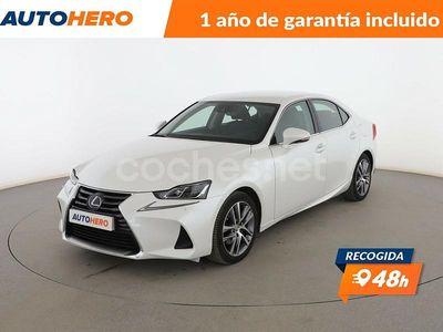 Lexus IS300h