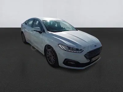 Usado Ford Mondeo Titanium 150 CV (110 kW) 2021 Blanco Berlina