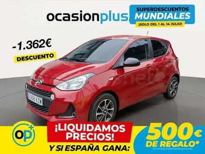 Usado Hyundai i10 Edition 87 CV (63 kW) 2019 Rojo Utilitario
