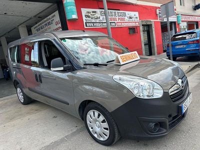 Gris Usado 2015 Opel Combo Monovolumen | 10.500 € (Caro)
