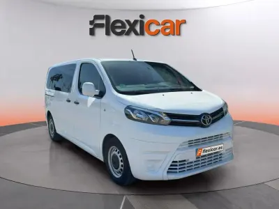 Käytetty Toyota Proace 120 HP (88 kW) 2021 Valkoinen Tila-auto
