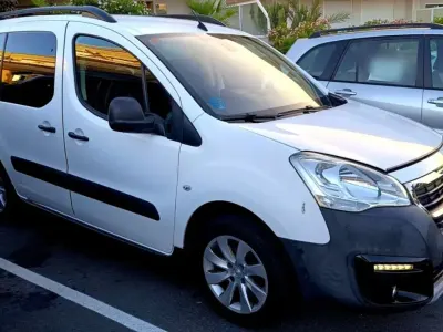 Usado Peugeot TePee Outdoor 99 CV (72 kW) 2017 Blanco Van