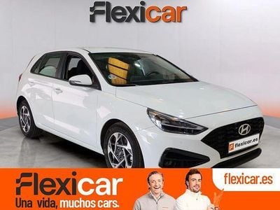 Blanco Usado 2024 Hyundai i30 Berlina | 19.990 € (Precio justo)