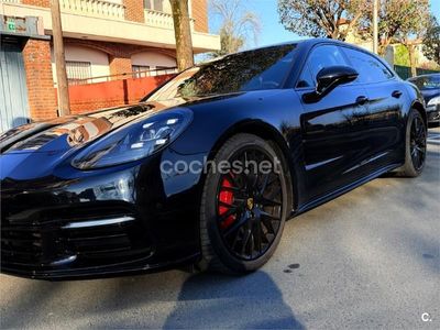 Usado Porsche Panamera Sport Turismo 330 CV (242 kW) 2018 Negro Familiar