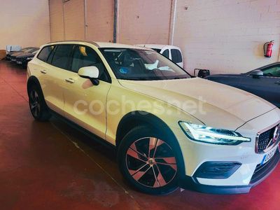 Volvo V60 CC