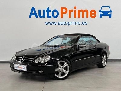 Negro Usado 2005 Mercedes CLK320 Avantgarde Descapotable | 8970 € (Precio justo)