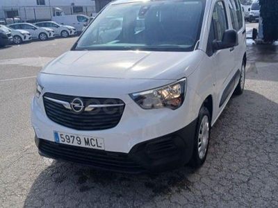 Usado Opel Combo Life Edition 102 CV (75 kW) 2022 Blanco Monovolumen