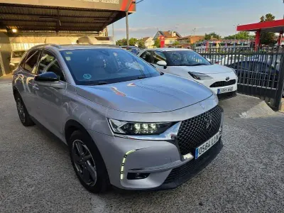 Usado DS Automobiles DS7 Crossback Bastille 130 CV (95 kW) 2021 Gris / plata SUV