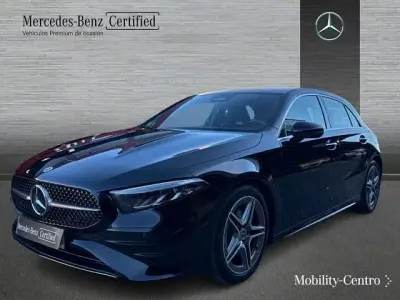 Usado Mercedes A180 116 CV (85 kW) 2024 Negro noche Berlina