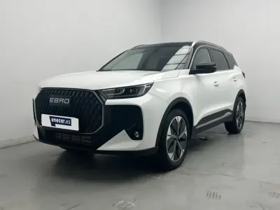 Usado Ebro s700 Luxury 147 CV (108 kW) 2025 Blanco SUV
