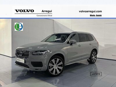 Käytetty Volvo XC90 Core 250 HP (183 kW) 2024 Harmaa Katumaasturi